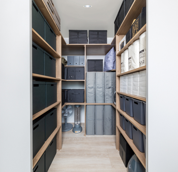 ストックルーム収納モノック