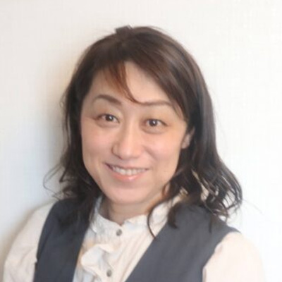 奥野ユミの顔写真